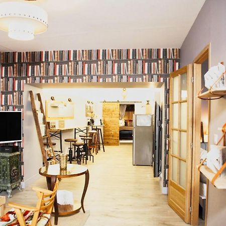 Le Bouquiniste, Centre Historique, Fibre, Ess, Rez-De-Chaussee, Bedinshop 伊泽尔河畔的罗曼 外观 照片
